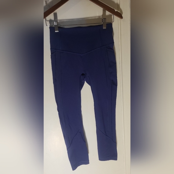 Lululemon All The Right Places Crop II - Picture 4 of 7